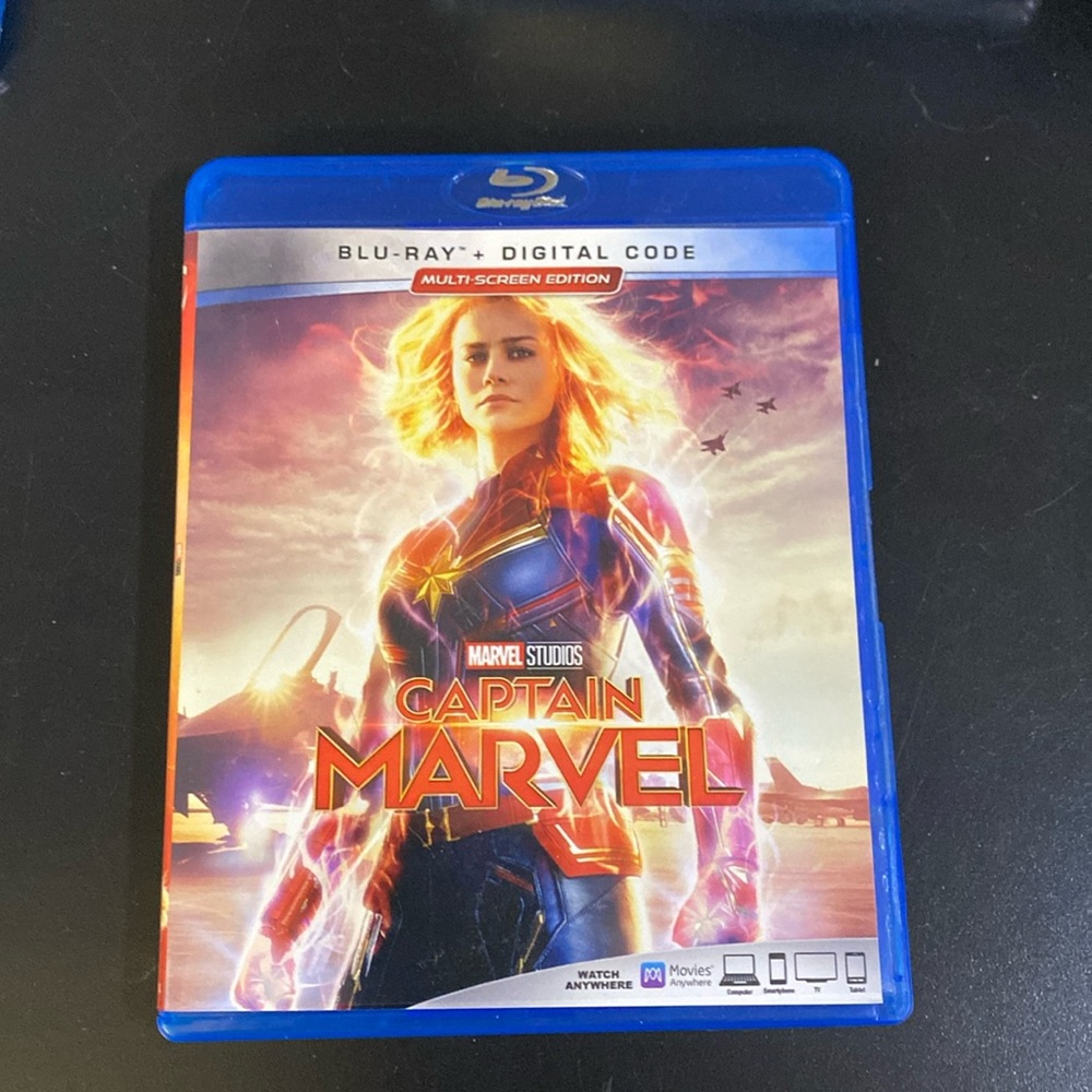 🤑3/$15🤑 Captain Marvel Blu-Ray
